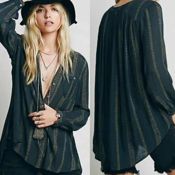 Free People Tops - SALE🎉 Free People Magic Shibori tunic Pullover XS
